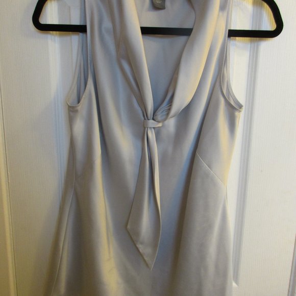 Ann Taylor Petites Grey Silky Shimmery Silver Sleeveless Top, size 8 - Picture 7 of 7